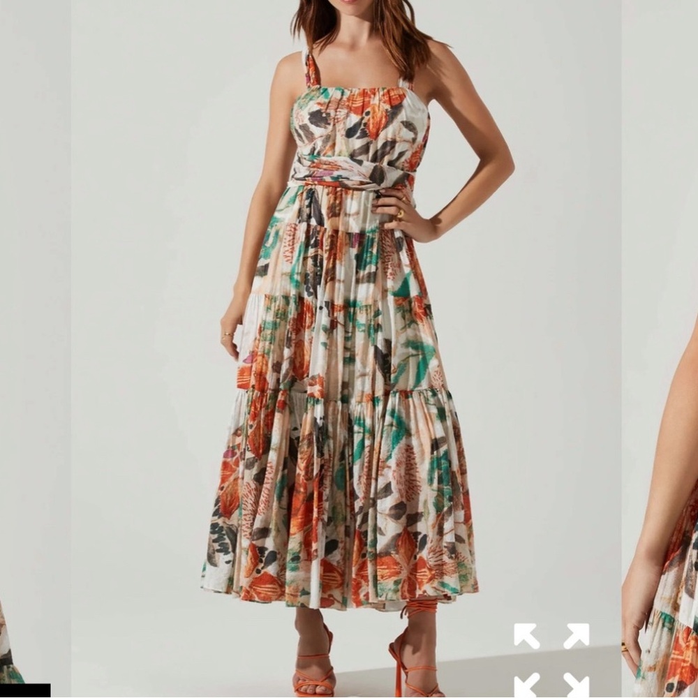 ALMINA FLORAL PLEATED MIDI DRESS